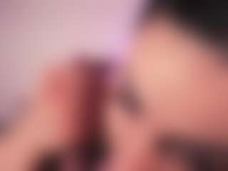 Live cam show with MissLullu - Pantyhose on Camsoda Late Night