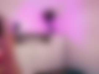 Live cam show with MissLullu - Brown Hair on Camsoda Late Night