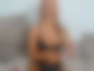 Elina's Live Sex Cam Show