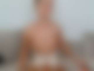 Elina's Live Sex Cam Show