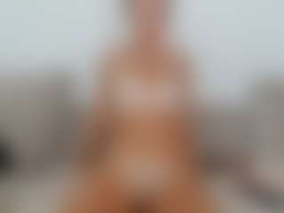 Elina's Live Sex Cam Show