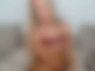Elina's Live Sex Cam Show