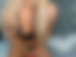 Elina's Live Sex Cam Show