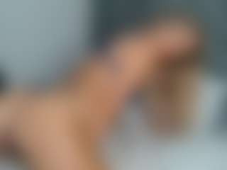 Elina's Live Sex Cam Show