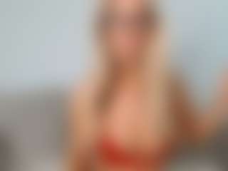Elina's Live Sex Cam Show
