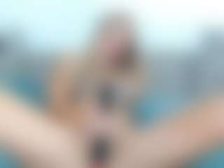 Elina's Live Sex Cam Show