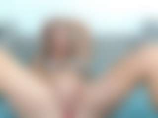 Elina's Live Sex Cam Show