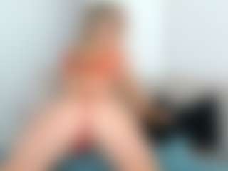 Elina's Live Sex Cam Show