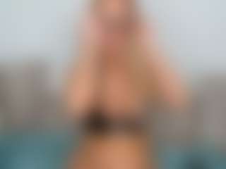Elina's Live Sex Cam Show