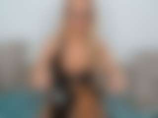 Elina's Live Sex Cam Show
