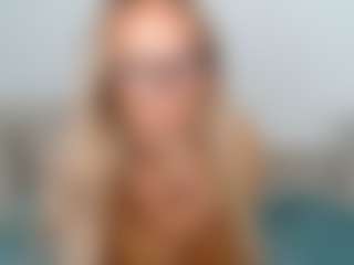 Elina's Live Sex Cam Show
