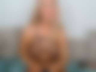 Elina's Live Sex Cam Show