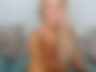 Elina's Live Sex Cam Show