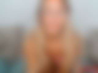 Elina's Live Sex Cam Show