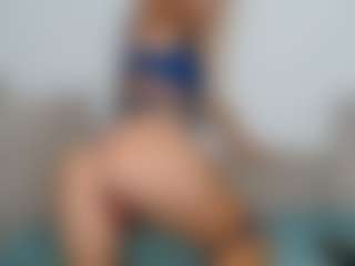 Elina's Live Sex Cam Show
