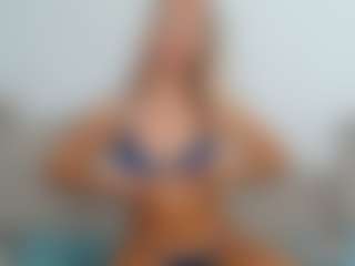 Elina's Live Sex Cam Show