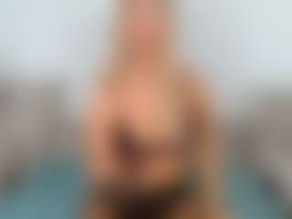 Elina's Live Sex Cam Show