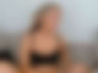 Elina's Live Sex Cam Show