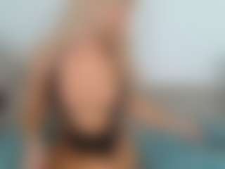 Elina's Live Sex Cam Show