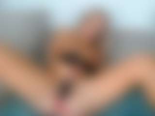 Elina's Live Sex Cam Show