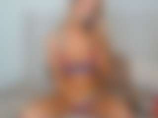 Elina's Live Sex Cam Show