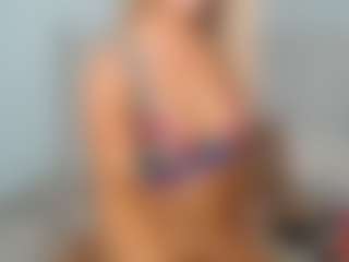 Elina's Live Sex Cam Show