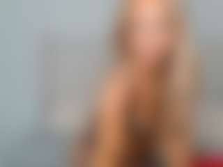 Live cam show with Elina - Blonde Hair Shaved Pussy on xfollow cams
