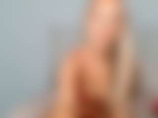 Elina's Live Sex Cam Show