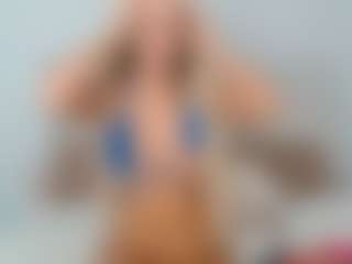 Elina's Live Sex Cam Show