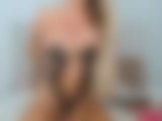 Elina's Live Sex Cam Show
