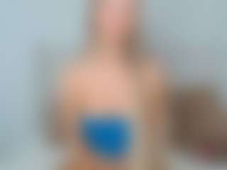 Elina's Live Sex Cam Show