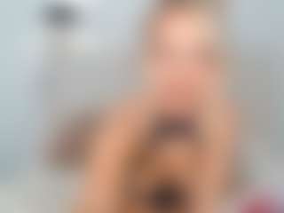 Elina's Live Sex Cam Show