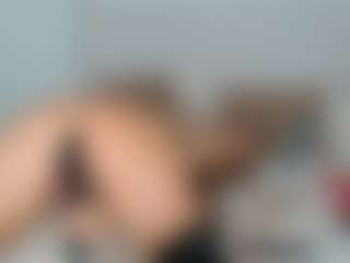Elina's Live Sex Cam Show