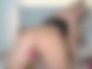 Live-camshow met Elina - Pregnant op Camsoda