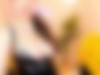Live cam show with CharlotteFlorence - Hairy Pussy MILF on SinfulBabes
