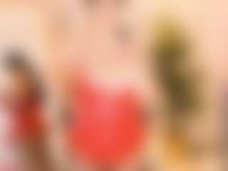 Live cam show with CharlotteFlorence - Mature on StripNow