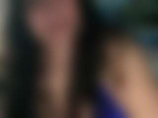 Live cam show with MelanieFawker - Glasses on Nude Live Now
