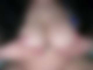 MelanieFawker's Live Sex Cam Show