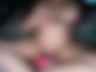 MelanieFawker's Live Sex Cam Show
