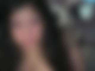 Live cam show with MelanieFawker - Bedroom MILF on Dolls Live