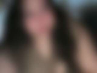MelanieFawker MILF webcam performer live streaming
