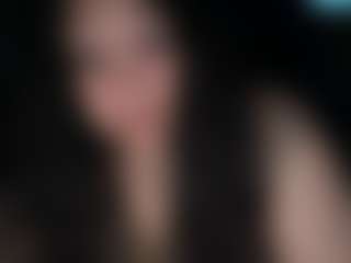 MelanieFawker MILF webcam performer live streaming