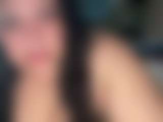 Live cam show with MelanieFawker - Middle Aged on Fit Hotties