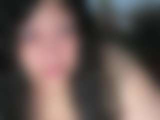 Live cam show with MelanieFawker - Flashing on boobsie.com