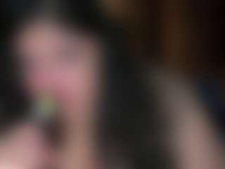 Live cam show with MelanieFawker - Middle Aged on friskycurves.com
