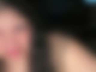 Live cam show with MelanieFawker - Middle Aged on CamClone