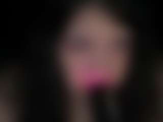 Live cam show with MelanieFawker - Glasses on fapnchat