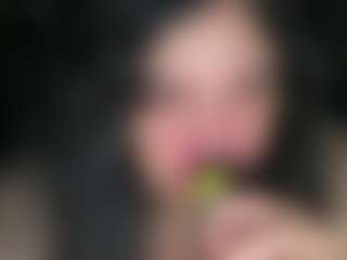 Live cam show with MelanieFawker - Glasses on StripNow