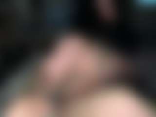 Live cam show with MelanieFawker - Middle Aged on iamadamtest123.com
