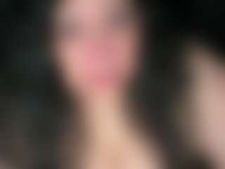 Live cam show with MelanieFawker - Spank MILF on Hubzter Live